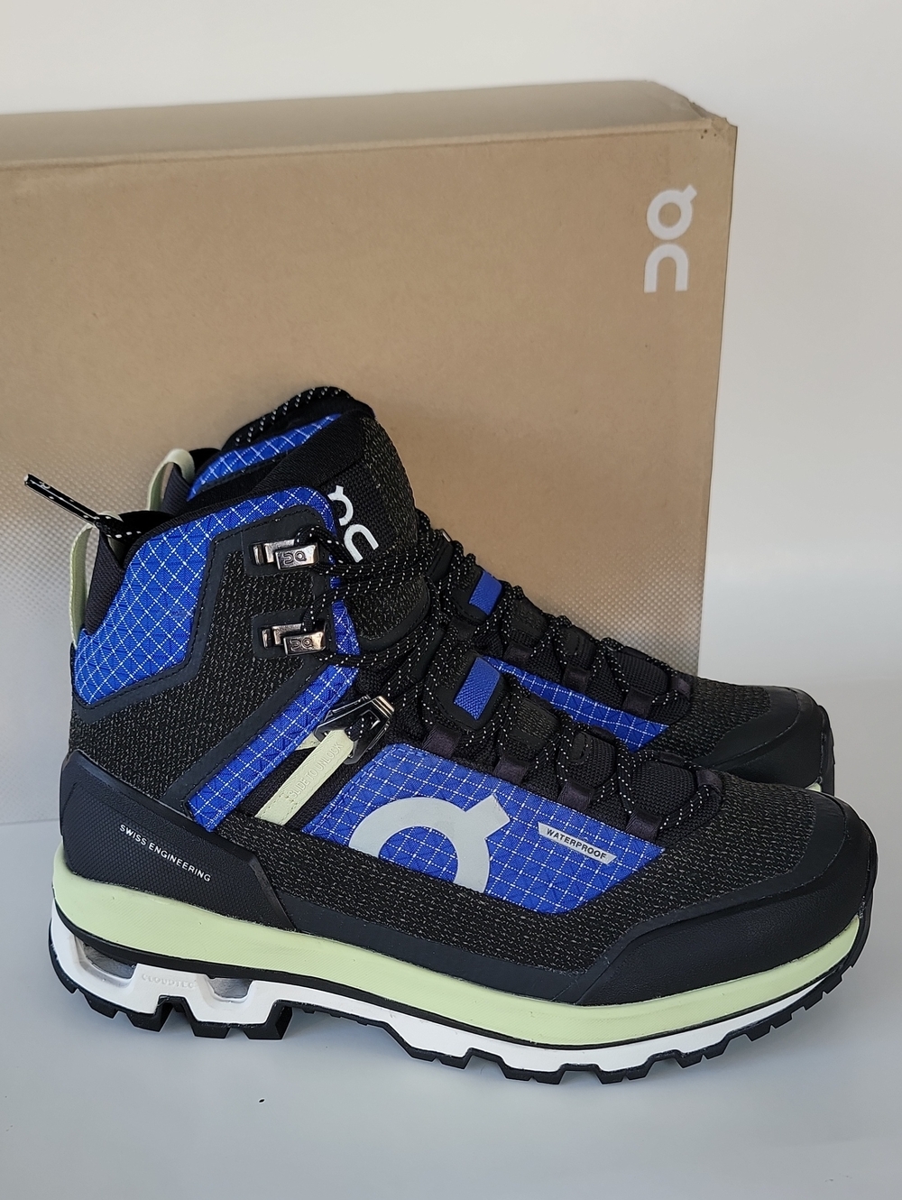 On Cloudalpine Waterproof Women's Hiking Boots US 10 Cobalt/Limelight